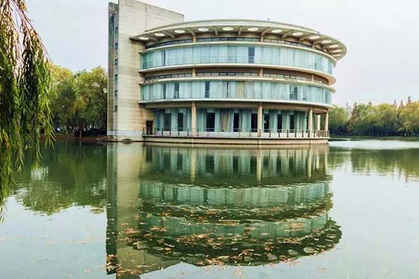 浙江万里学院校园风景